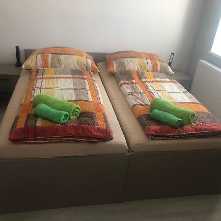 Apartmany U Stadionu Šumperk Buitenkant foto