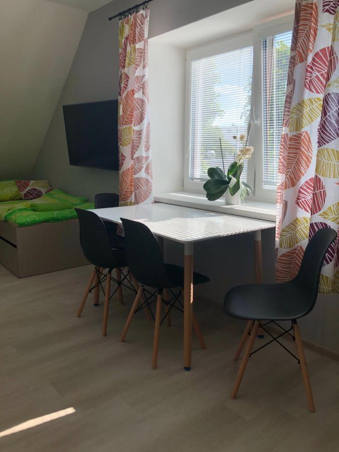 Apartmany U Stadionu Šumperk Buitenkant foto